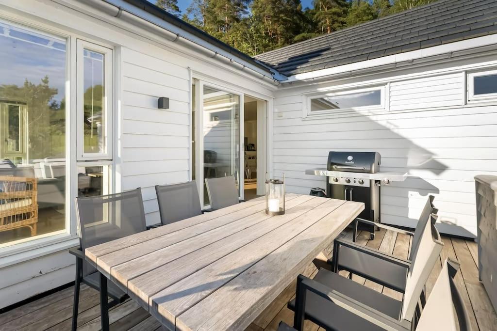 Ved Iddefjorden * Halden
